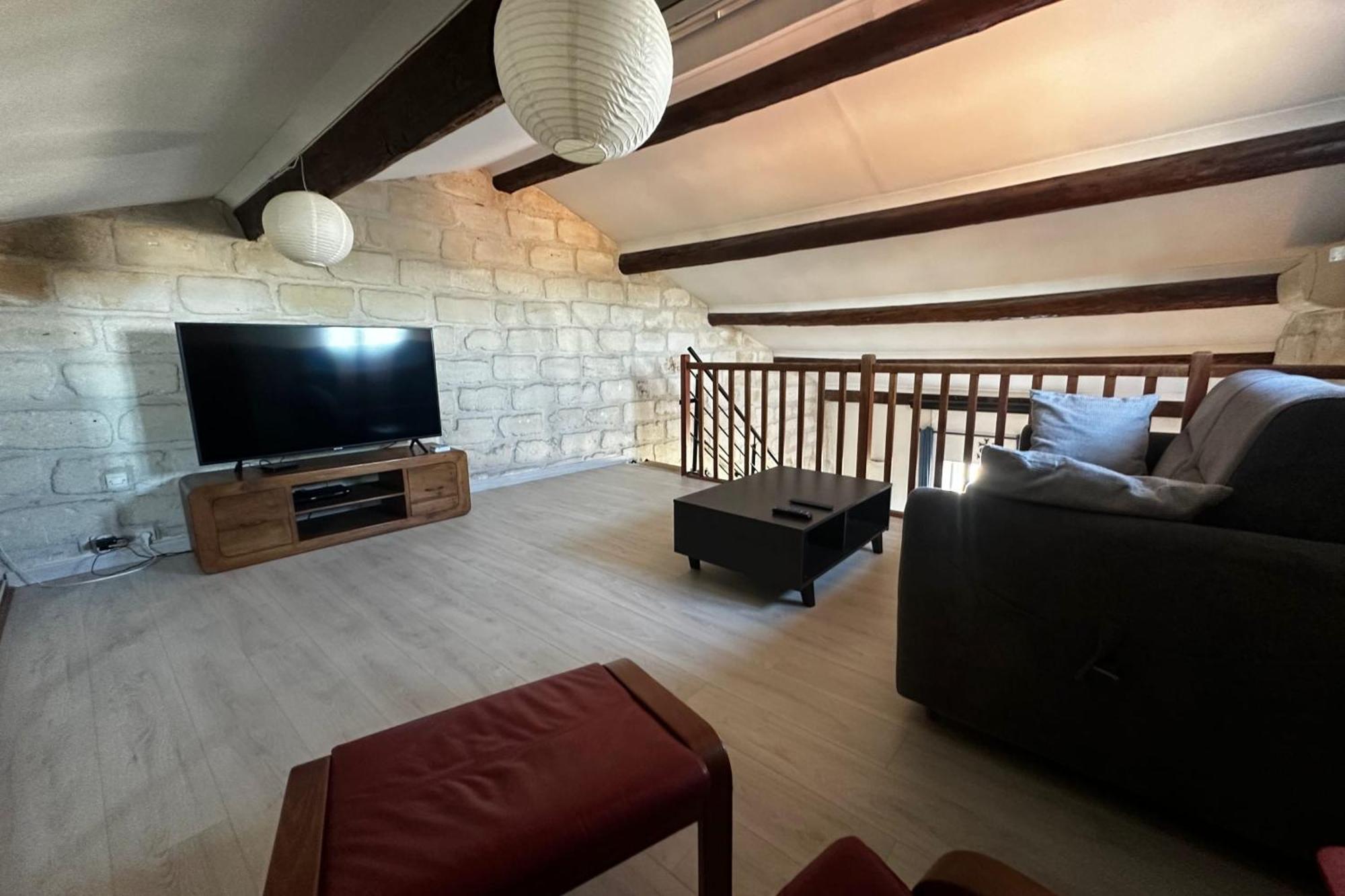 Maisonnette De Sur Les Toits 1 1 Mezzanine Avec Vue Apartment