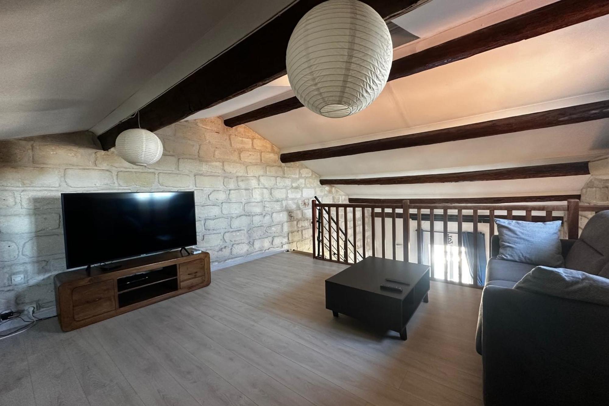 Maisonnette De Sur Les Toits 1 1 Mezzanine Avec Vue Apartment *